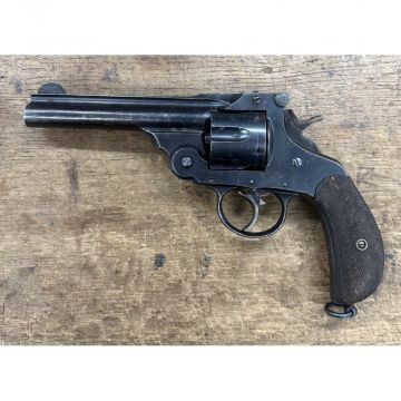 Revolver M16